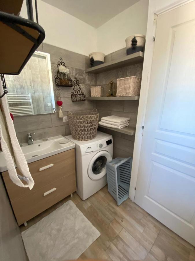 Appartement Avec Jardin En Ville L'Isle-sur-la-Sorgue Kültér fotó